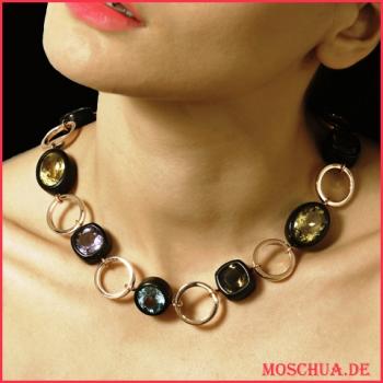 Moschua-Chains